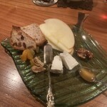 Cheese Bar Shirokuma - お勧めシェーブル