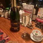 Cheese Bar Shirokuma - クレマン・ド・ロワール