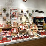 Maison Marou Hanoi - とにかくたくさんのチョコ