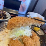 とんかつ とん吉 - 