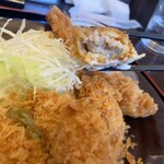 とんかつ とん吉 - 