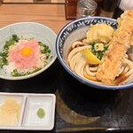 難波千日前 釜たけうどん - 