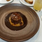 ビストロ Argent Corbeau - 牛肉のワイン煮込み