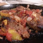 アラブ料理専門店 七つの丘 SEVEN HILLS - ラム肉サジーエ