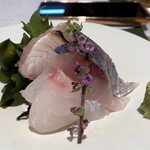 天神 NUMBERSHOT - 刺身３種盛り合わせ二人前　この日は、さわら・アジ・タイ。