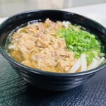 中央軒 - メニュー:かしわうどん(肉増し) ¥440(税込)