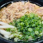 中央軒 - メニュー:かしわうどん(肉増し) ¥440(税込)