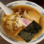 たか島 - 料理写真:ラーメン(700円)