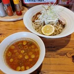 旭川らーめん かじべえ - ピリ辛味噌つけめん1050円