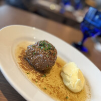 MAIN DINING sereno(THE MARK GRAND HOTEL) - 