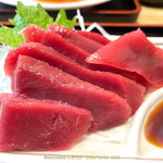 ゆず - マグロ刺し 冷凍ものっぽい水っぽさ でも量的には満足 2023.12.23