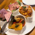 SADAKI deli - 