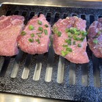 Oosaka Yakiniku Horumon Futago - 