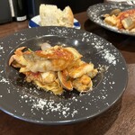 バルハチゴー - 運ばれてきました✨魚介のトマトソースタリアテッレ