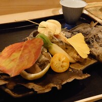 津の守坂 小柴 - 