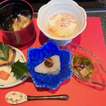 耽美 下村 - 先付け。鰤の味噌焼き(左下)、最高に美味しかった。