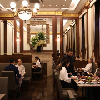 Dining room that retains the former guest room