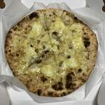 吉田ピザ店 - くるみとマスカルポーネ•メープルのチーズ増し