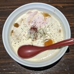 Vorasu Hayakawa - たまり醤油の泡鶏白湯ラーメン￥880