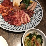 朝鮮飯店 - ペアミックスときゅうり
