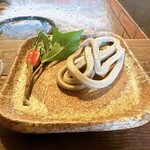 Okutamba Chiku Yon Hyaku Nen No Kayabuki Kominka Teuchi Soba Ikkouan - 