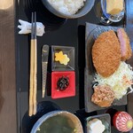 Chisanashokudo hukuro - トリプルセット11定食。お洒落な配膳で見た目でも美味しい！