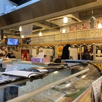 まるや商店 - 店内雰囲気