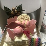 スイーツスタジオ ベルノート - クリスマスケーキ　マカロン