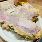 とんかつ成蔵 - リブロースかつ（岩中豚）、バラかつ（岩中豚）