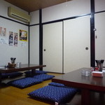 焼鳥酒場まさ兄 - 座敷6名席が二つあり12名様まで宴会出来ます