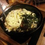 炭火焼肉　まるじゅう - 石焼チーズビビンバ★