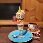 デザートカフェ ハチドリ - クリスマスの前にと紅茶 ティンプラ