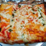 シャトレーゼ - 料理写真:糖質86%カットのピザ・マルゲリータ