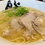 Hakata Ramen Zen - メニュー:おいしいラーメン ¥320(税込)