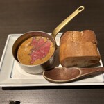 Ushino Hone - イチボのステーキが入った、うしのほね本店の名物のシチュー
