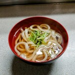 豚太郎 - サービスのうどん