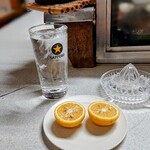 豚太郎 - 生かぼすサワー