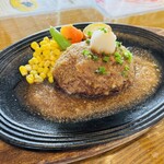 ハンバーグ オニオン - メニュー:ハンバーグ定食 ¥990(税込)