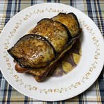 ブーランジェリー スドウ - 茄子炭焼きソーセージの豪快タルティーヌ