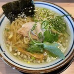 すごい煮干ラーメン 野毛 すし 釣りきん - 