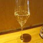 パスタとワインのお店 Piacere - スペイン カヴァ スパークリングワイン