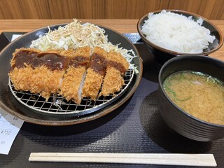 豚屋とん一 - とんかつ定食