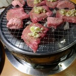 炭火焼肉 鶴兆 - 