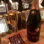 水色食堂 - ピエール・ゼロ ブラン・ド ブラン(フランス)