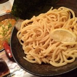 麺屋 吉匠丸。 木屋町店 - こく旨海老つけ麺肉入り
                                今日もたらふく飲んで食べたのに何故かこれは食べれてしまう、やっぱりここの海老はめっちゃ旨し！