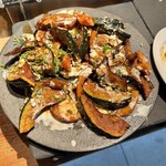 MORETHAN TAPAS LOUNGE - カバチャのサラダ