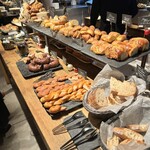 MORETHAN TAPAS LOUNGE - パンビュッフェ