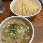 麺 一直 - 