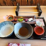 舞妓飯 - ポン酢や天つゆ、漬け物など