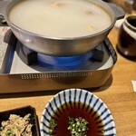 博多味処 すきやき・水たき いろは - 